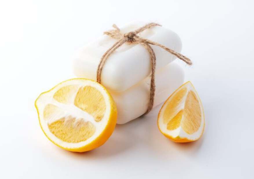 Lemon dalam Produk Sabun: Aman atau Berbahaya untuk Kulit?